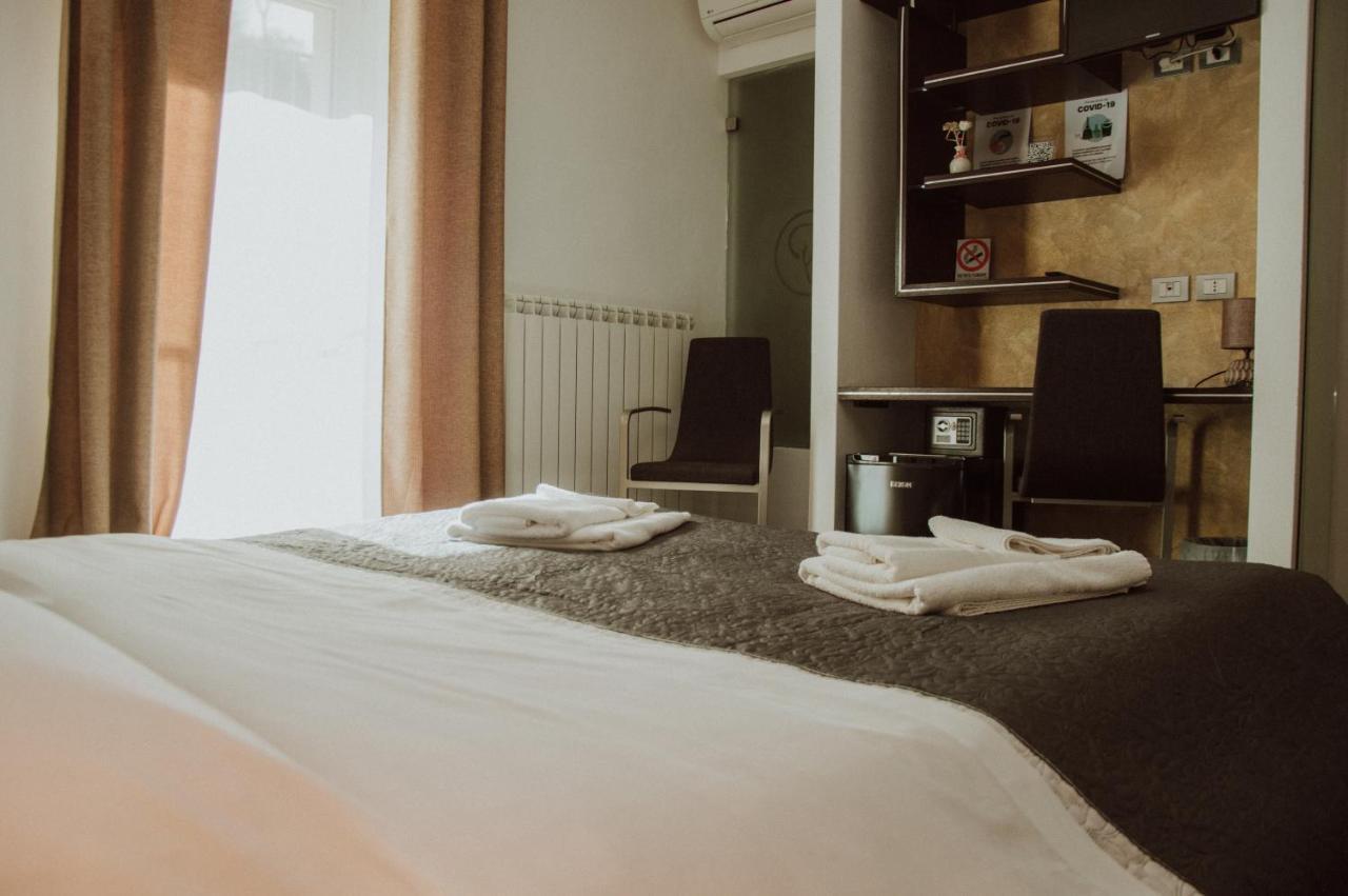 A Casa Di Grazia Bed & Breakfast Ragusa Luaran gambar